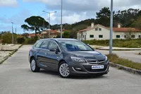 Opel-Astra Sports Tourer Imagem Principal
