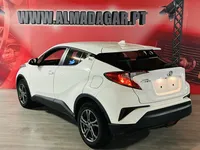 Toyota-C-HR detalhes 2