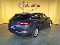 Renault-Mégane Sport Tourer detalhes 2