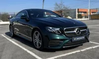 Mercedes-Benz-E 300 Imagem Principal