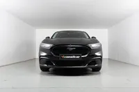 Ford-Mustang Mach-E detalhes 2