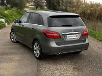 Mercedes-Benz-B 200 detalhes 1