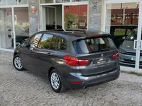 BMW-216 Gran Tourer detalhes 1