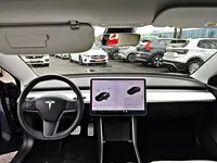 Tesla-Model 3 detalhes 2