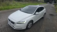 Volvo-V40 detalhes 1