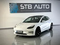 Tesla-Model 3 Imagem Principal
