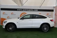 Mercedes-Benz-GLC 300 detalhes 2