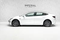 Tesla-Model 3 detalhes 1