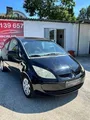 Mitsubishi-Colt detalhes 2