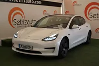 Tesla-Model 3 detalhes 1