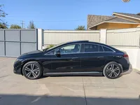 Mercedes-Benz-EQE detalhes 2