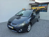 Mitsubishi-Grandis detalhes 2