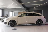 Mercedes-Benz-CLA 220 detalhes 2