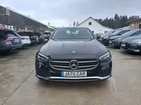 Mercedes-Benz-E 300 detalhes 1