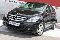 Mercedes-Benz-B 200 detalhes 1