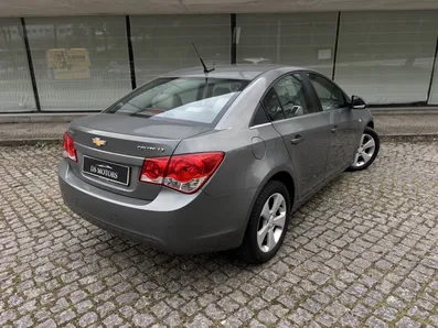 Small Image 1