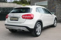 Mercedes-Benz-GLA 180 detalhes 2