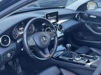 Mercedes-Benz-C 200 detalhes 2