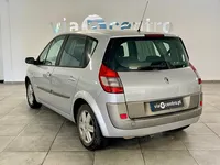 Renault-Scénic detalhes 1
