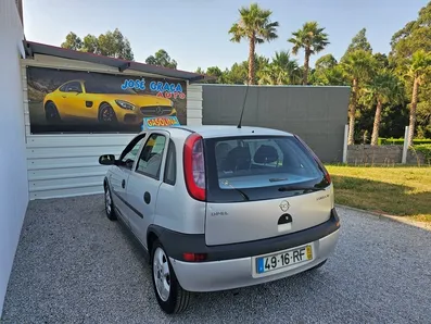 Small Image 1