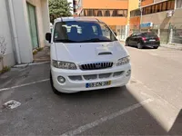 Hyundai-H-1 detalhes 1