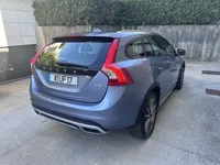 Volvo-V60 Cross Country detalhes 2