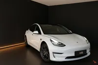 Tesla-Model 3 Imagem Principal
