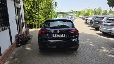 Small Image 1