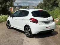 Peugeot-208 detalhes 2