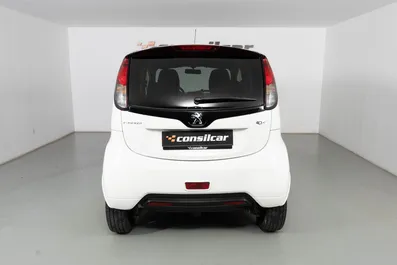 Small Image 1