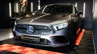 Mercedes-Benz-180 detalhes 1