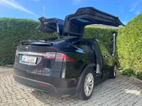 Tesla-Model X detalhes 2