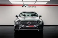Mercedes-Benz-C 300 detalhes 2