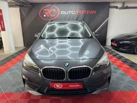 BMW-216 Active Tourer detalhes 1