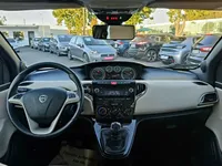 Lancia-Ypsilon detalhes 2