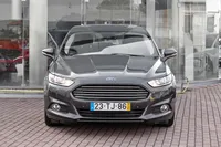 Ford-Mondeo detalhes 2