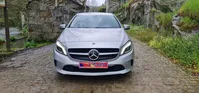 Mercedes-Benz-A 180 detalhes 1