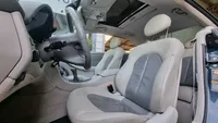 Mercedes-Benz-Classe CLK detalhes 2