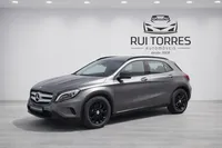 Mercedes-Benz-GLA 200 detalhes 1