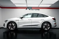 Audi-e-tron Sportback detalhes 1