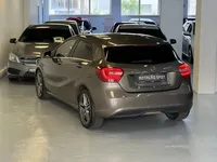 Mercedes-Benz-A 180 detalhes 2