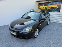 Mitsubishi-Lancer SW detalhes 1