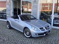 Mercedes-Benz-SLK 200 detalhes 2