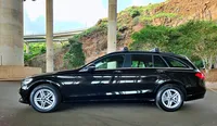 Mercedes-Benz-C 200 detalhes 1