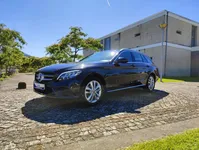 Mercedes-Benz-C 180 detalhes 2