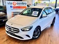 Mercedes-Benz-B 180 Imagem Principal