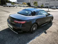 Mercedes-Benz-E 220 detalhes 2