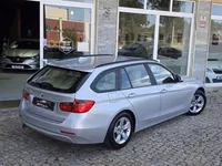 BMW-320 detalhes 1