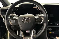 Lexus-NX 450h+ detalhes 1