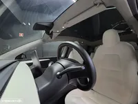 Tesla-Model Y detalhes 2